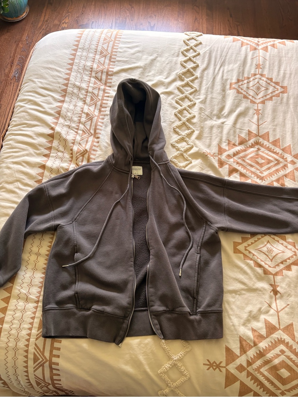 Women’s Hooded Zip Jacket - Gray